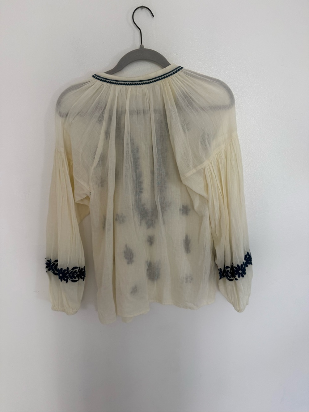 NWT Maison Hotel Blouse Lina Long Sleeve in Caribe Blue Cream Embroidered Floral - Picture 8 of 10